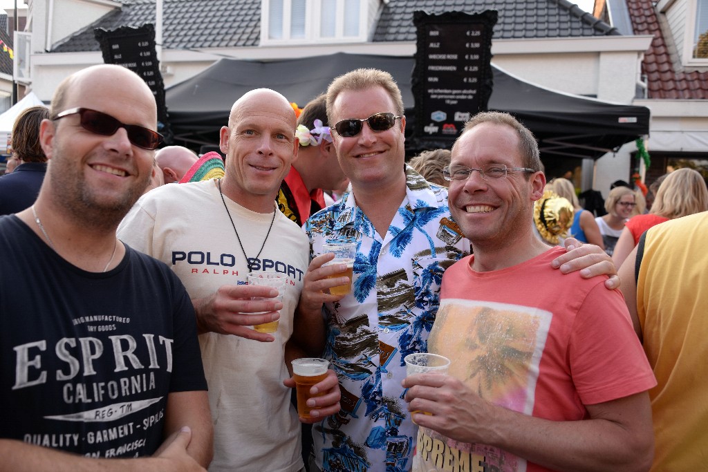 ../Images/Zomercarnaval Noordwijkerhout 324.jpg